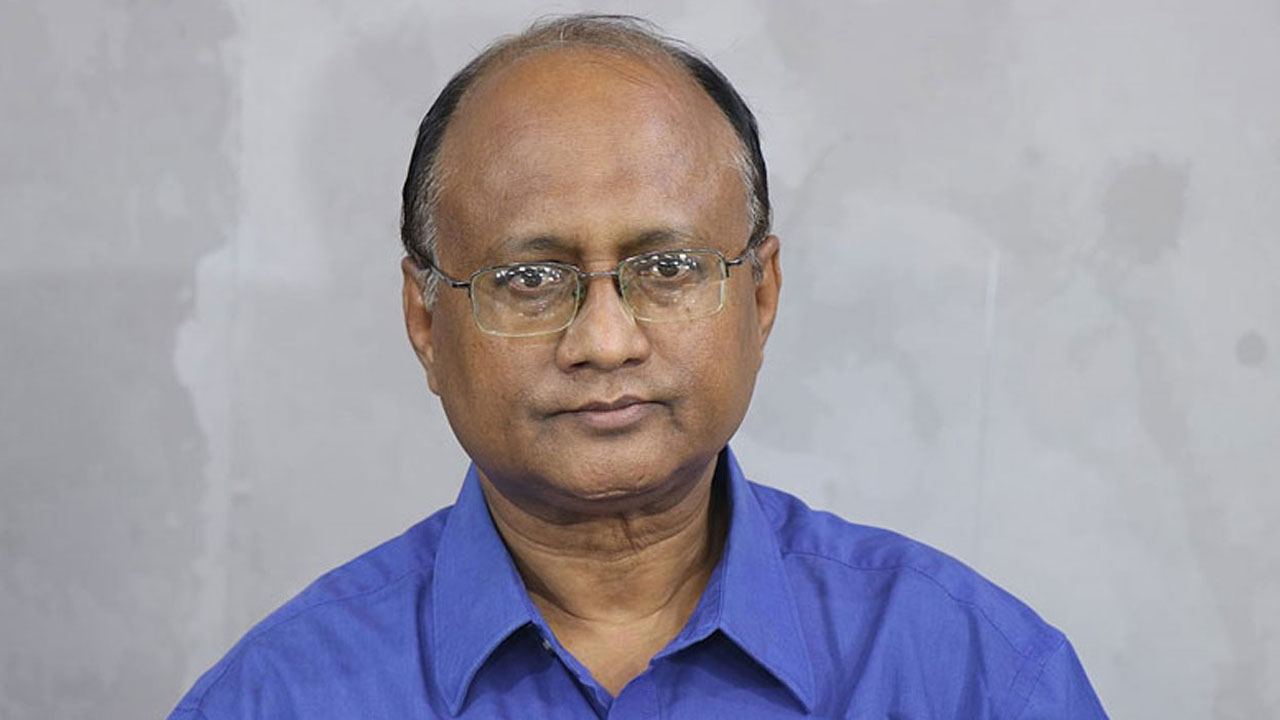 সৎ ও যোগ্য ব্যক্তিকে নির্বাচিত করলেই দেশে দুর্নীতি কমবে: দুদক চেয়ারম্যান